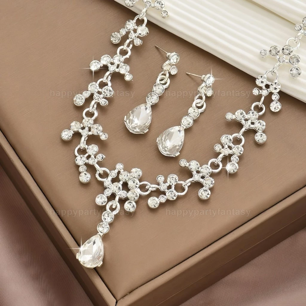 ชุดเครื่องประดับ สร้อยเพชร ต่างหู เพชร เครื่องเพชร พร้อมส่ง