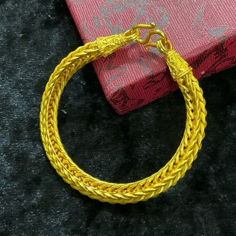 สร้อยข้อมือทองหุ้มลายสี่เสาตัดลายพ่นทรายเนื้อทองสวยฟรีกล่องฟรีตะขอ
