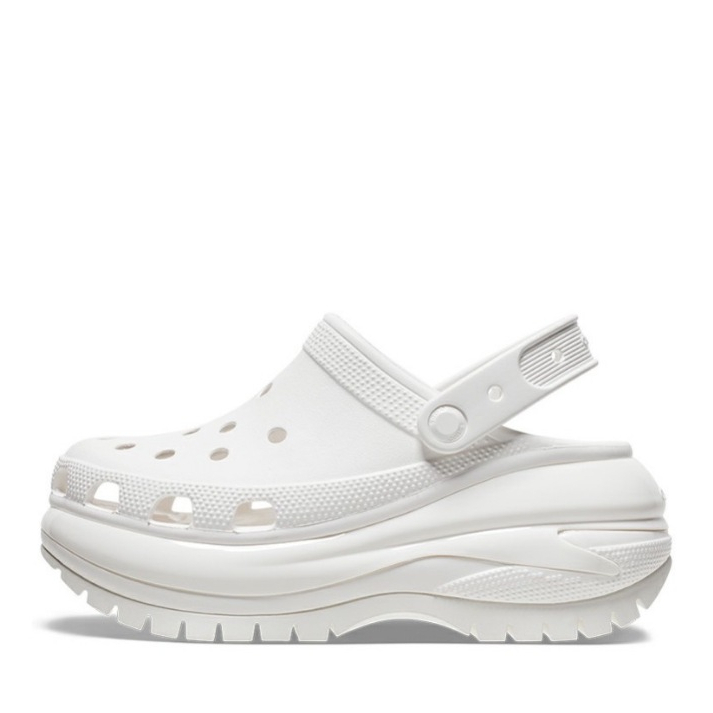 CROCS รองเท้าลำลองผู้หญิง BAYA PLATFORM CLOG รุ่น 20818611S - WINTER WHITE/BONE