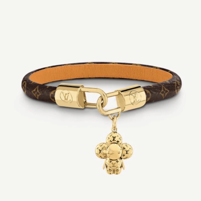 LOUIS VUITTONใหม่ พร้อมส่ง สร้อยข้อมือ Lv เลือกได้ 2024