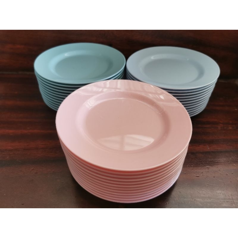 จานกลม​พลาสติก 6 นิ้ว​ No. 812 ตราดาว​ จำนวน​ 12ใบ