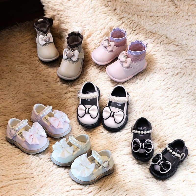 ++มีของพร้อมส่ง+รองเท้าเด็กหัดเดินเด็กผู้หญิง แบบน่ารักค่ะ