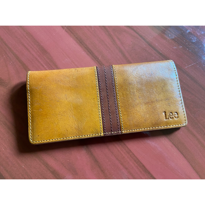 กระเป๋าสตางค์หนังแท้ทรงยาว Lee