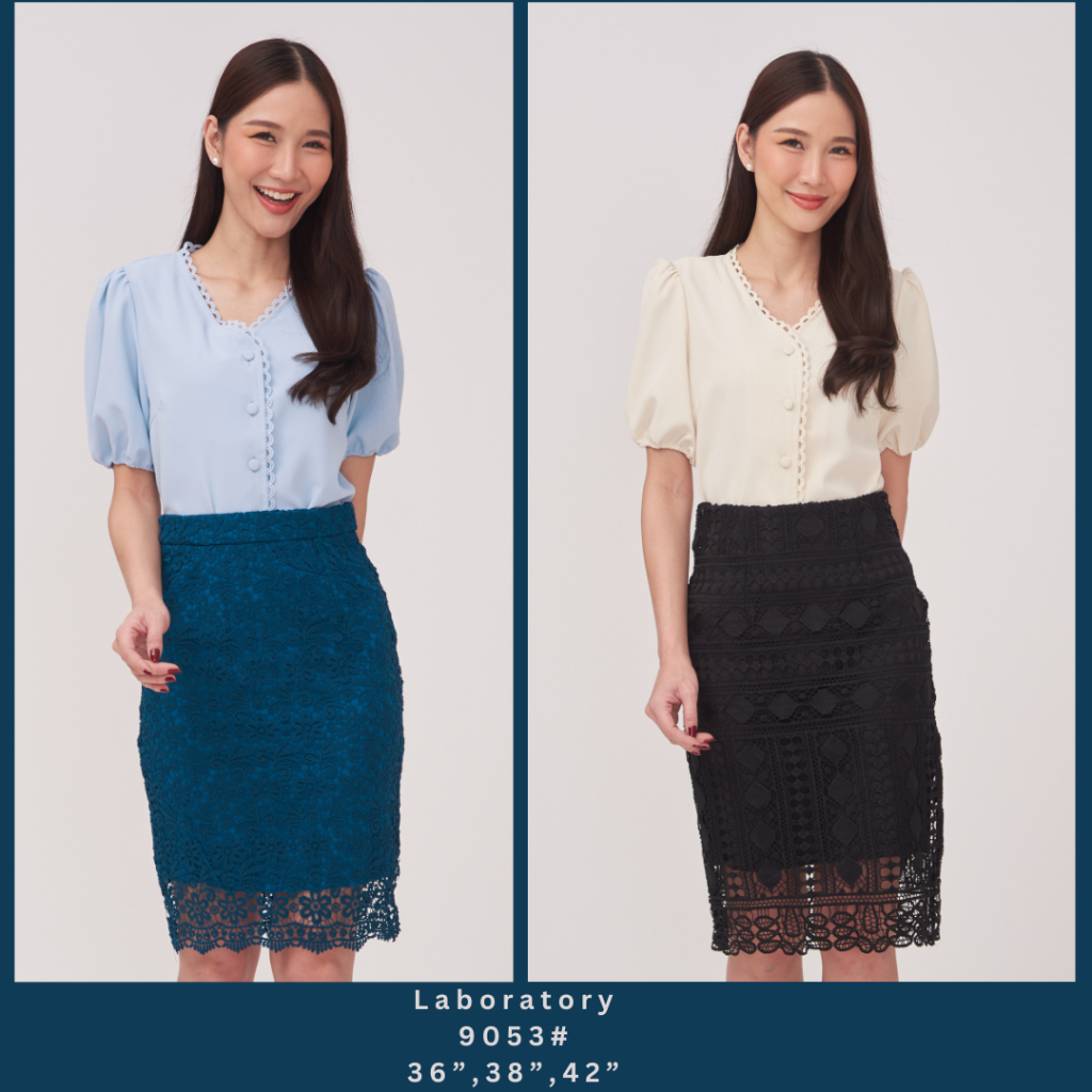 Laboratory 9053# เสื้อทรงครอป คอวีแต่งขอบลูกไม้ กระดุมผ่าหน้า ไซส์ 36”,38”,42”