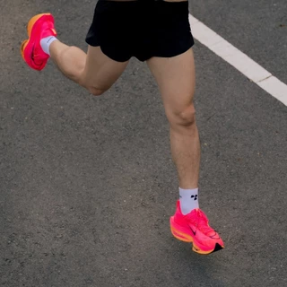 Personal Best Performance Sock รุ่น Low Cut ข้อสั้น ถุงเท้าวิ่ง ไร้ตะเข็บ ระบายอากาศเยี่ยม
