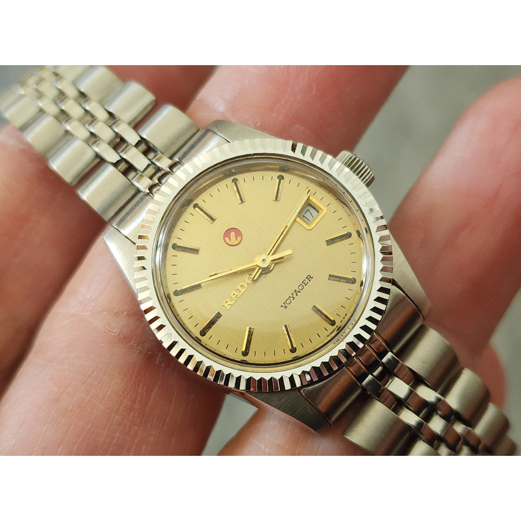 นาฬิกา Swiss-made Rado Voyager Gold Dial Automatic Ladys (มือสอง สภาพดี)