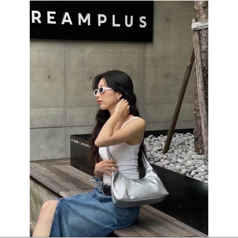 Knack.bag hobo M เงินยับ