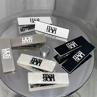 maison KEEPS | Set of Rectangle Dual Logo Hair Clip | กิ๊บติดผม