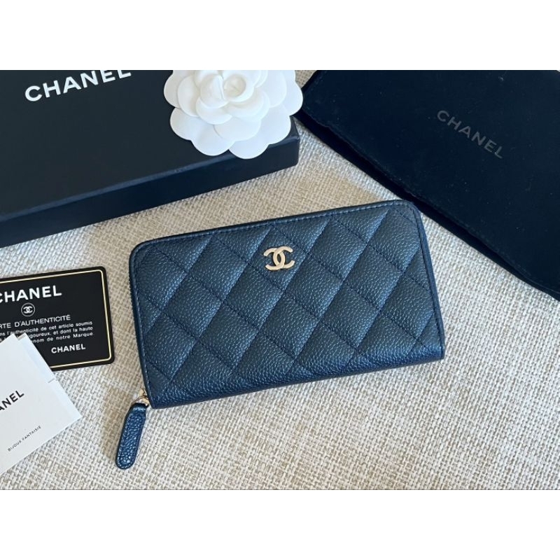 💥กระเป๋าสตางค์ใบยาว มีซิป รอบ💰Used Chanel Zippy Caviar Medium Wallet Lghw Holo 25 น้องยังสวย สภาพดี📌