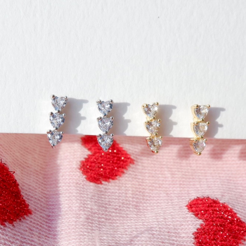 ต่างหู ตุ้มหู หัวใจ เพชร Love Drop Earrings
