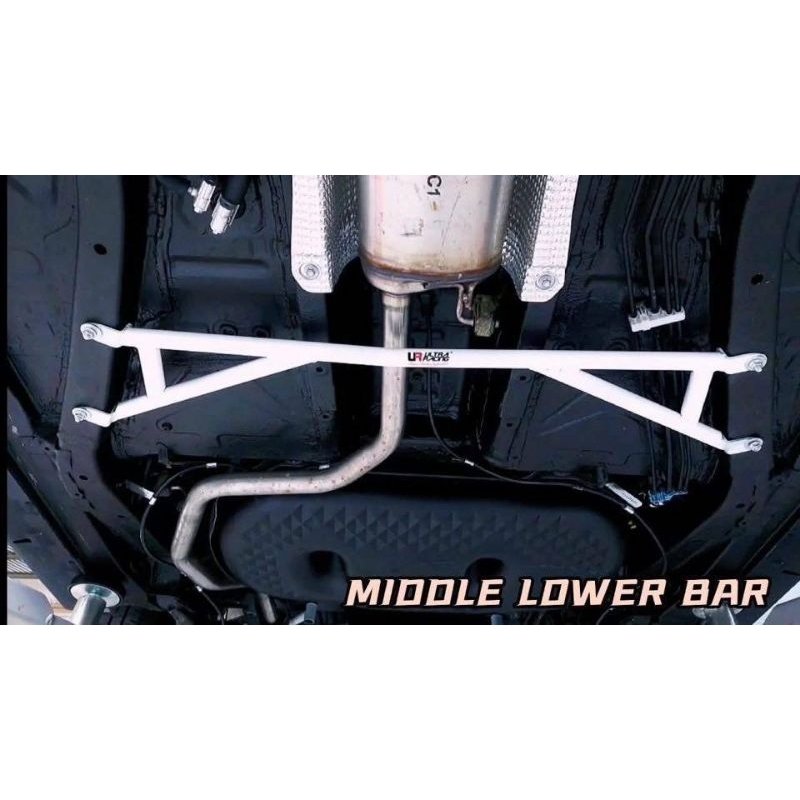 คํ้ากลางล่าง Ultra racing ตรงรุ่น Toyota Yaris cross middle lower bar ค้ำโช้ค อัลตร้า เรซซิ่ง