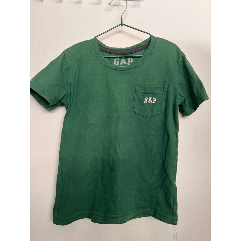 เสื้อยืดGAP มือ2 สีเขียว เด็กชายไซส์6-8ขวบ