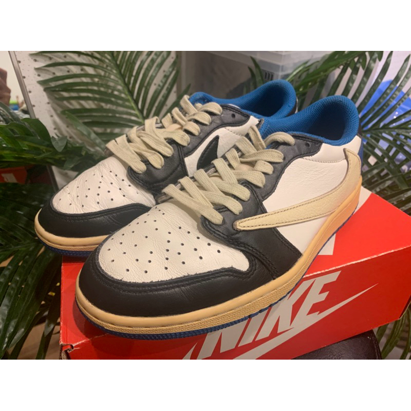 Nike Air Jordan 1 Low Travis Scott x Fragment มือสอง ❌ไม่การันตีแท้  Size 8 US / 41 EUR / 26 CM