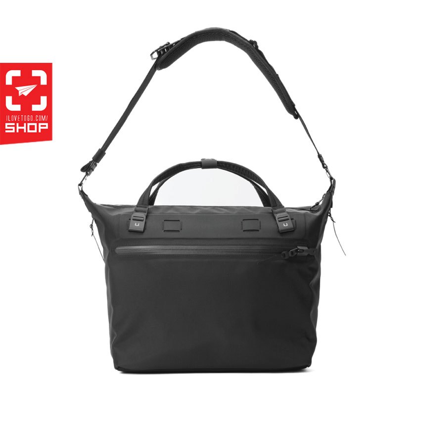 กระเป๋า Black Ember - WPT SHLDR Tote : EMBERTEX™ PFAS FREE