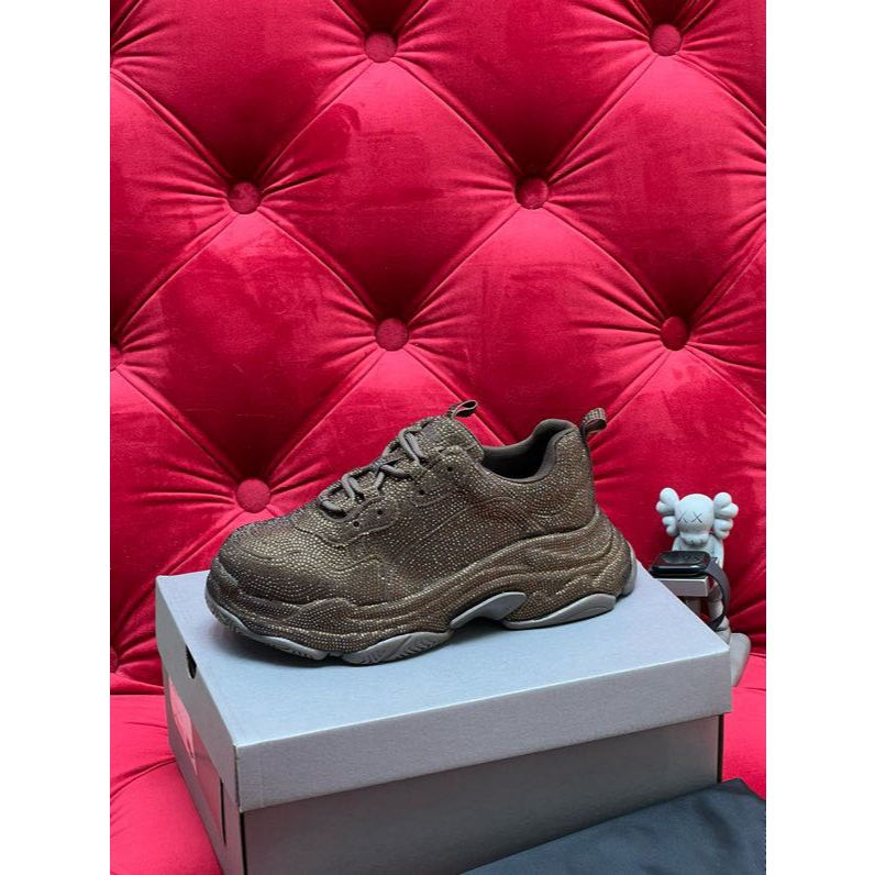 (Exclusive live action) Balenciaga Balenciaga dad shoes 3xl lace up low cut dad shoes diamond shoes