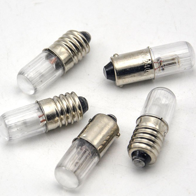ราคาต่อ 1 ชิ้น หลอดไฟ หลอดไฟ 220V ขั้วเกลียว BA9S พร้อมส่ง จัดส่งไว ราคา ถูกที่สุด ดีลบีเคเค แกลเลอรีภาพที่ 2