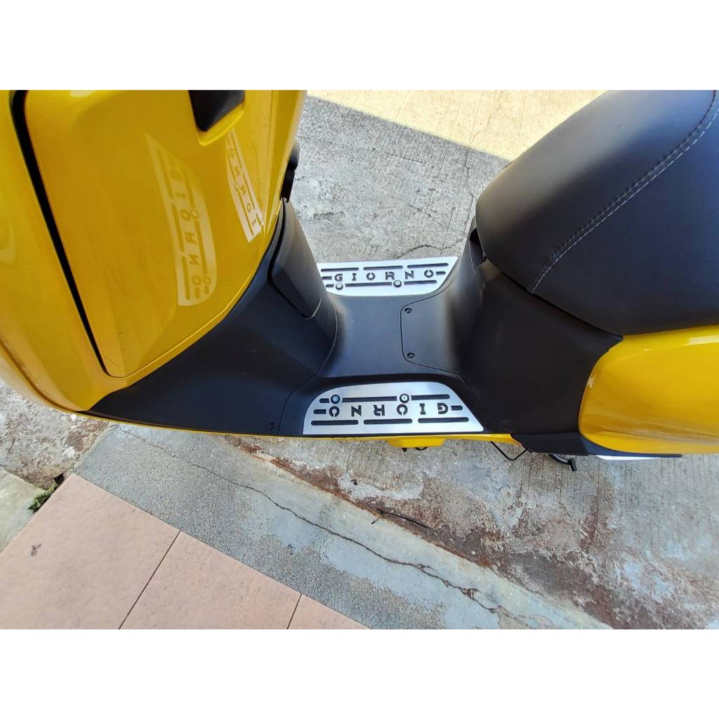 แผ่นรองเท้าแสตนเลส GIORNO125 ใช้ตกแต่งเพิ่มความสวยงามและกันรอย - รูปที่ 4