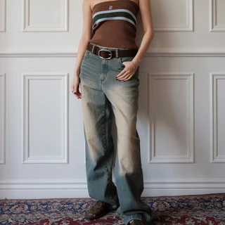 5pm.sun | the real jeans : กางเกงยีนส์ทรง loose fit พร้อมป้ายหนังเลข 5 signature :-)