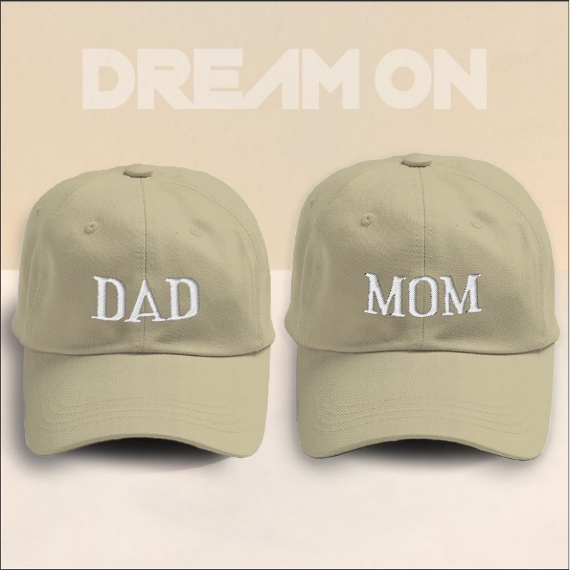 หมวกแก็ปปัก dad mom 8 สี พร้อมส่ง