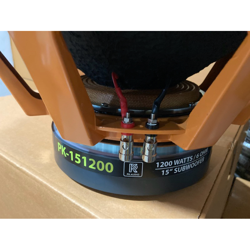 ดอกลำโพง15”วอยซ์4“ โครงหล่อ 1200w. ดอกซับเบส