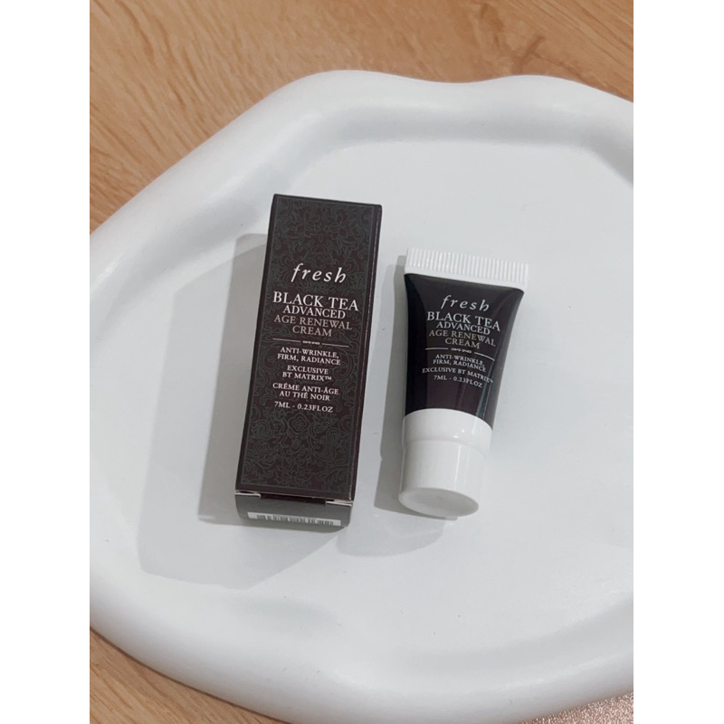 Fresh Back Tea Advanced Age Renewal Cream 7 ml.