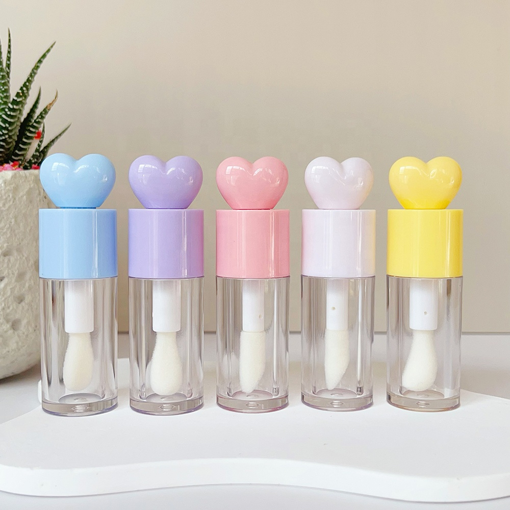 ส่งจากไทย หลอดลิปกลอส หัวใจ แปรงใหญ่ 4 ml
