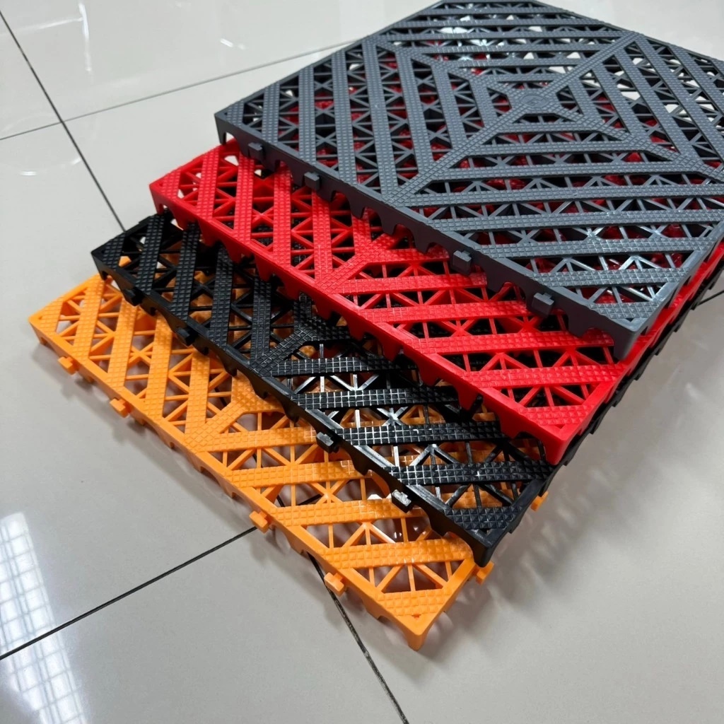 [พร้อมส่ง] แผ่นพื้น ขนาด 405x405x30มม. พลาสติก แผ่นพลาสติก แผ่นปูพื้นโรงรถ ตะแกรงพลาสติก ปูพื้นคาร์แคร์