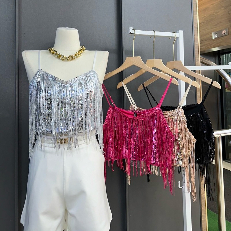 เสื้อสายเดี่ยวกลิตเตอร์ทรงสวยดีเทลแต่งพู่