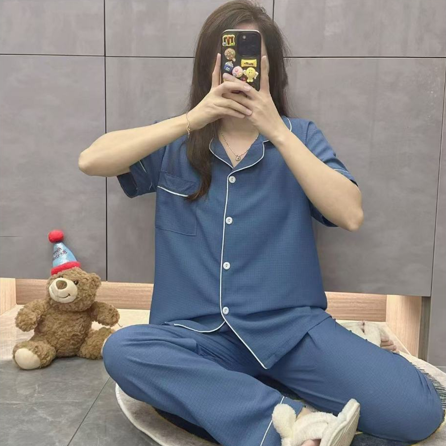 ชุดนอนผู้หญิง ผ้าฝ้าย แขนสั้น+กางเกงขายาว อก44นิ้ว เนื้อผ้าหนาสวมใส่สบาย สีธรรมดา มีสีต่างๆให้เลือก