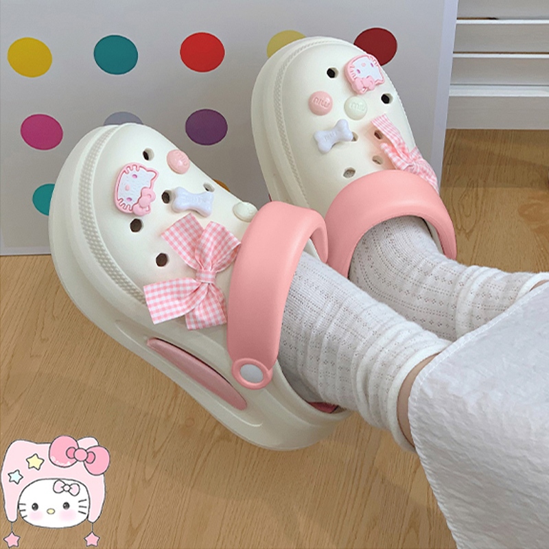 LGShoes สวยพร้อมส่งแล้ววันนี้ รองเท้าหัวโตแฟชั่นสำหรับผู้หญิง รุ่นนี้แนะนำมาก เนื้อยางนุ่มนิ่ม งานสีทูโทนปังมาก มาพร้อมต