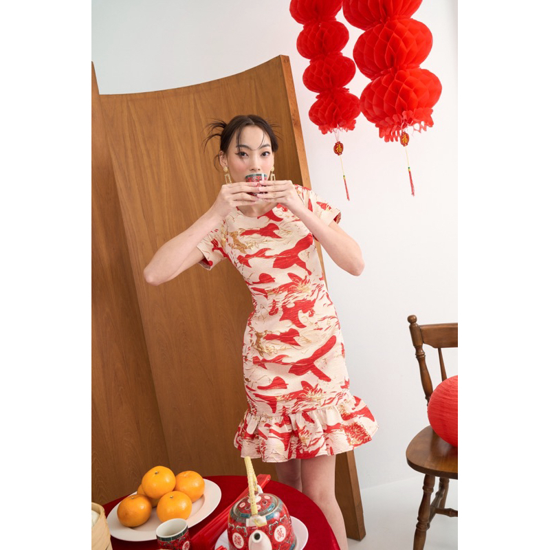 ROSSARIN - ชุดตรุษจีน Harmony Golden Dress