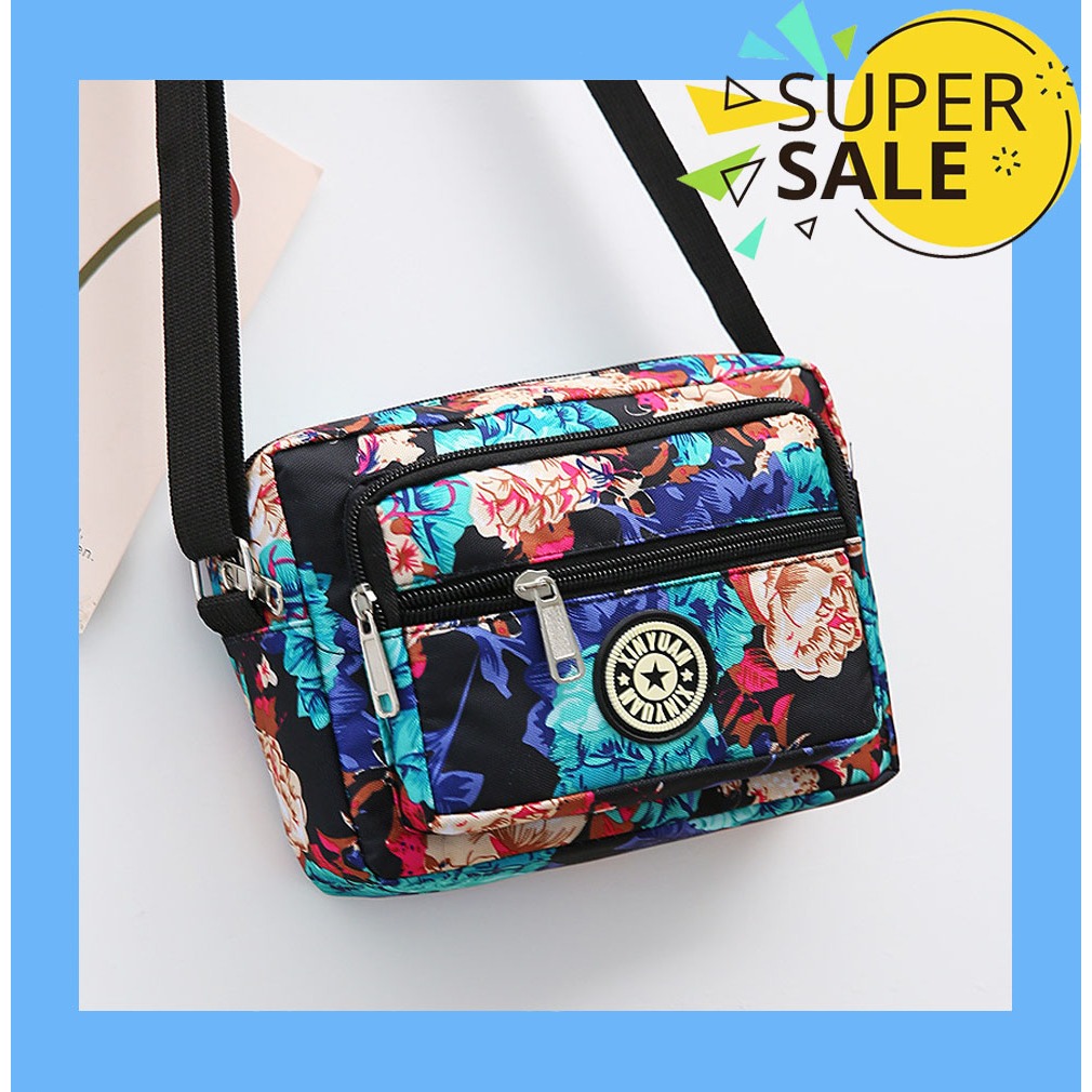 กระเป๋าสะพายผ้าไนล่อนสีพื้น กระเป๋ามี2ไซส์ ไซส์ใหญ่กับไซส์เล็กคะ