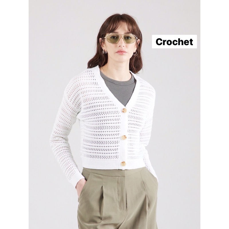 Hollister Cardigan เสื้อไหมพรมสีขาว ผ้ายืด งานถักสวยมาก