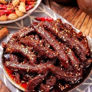 หม่าล่าเนื้อ พร้อมทาน เนื้อเผ็ด อร่อย ทานเพลิน 70g麻辣牛肉小吃