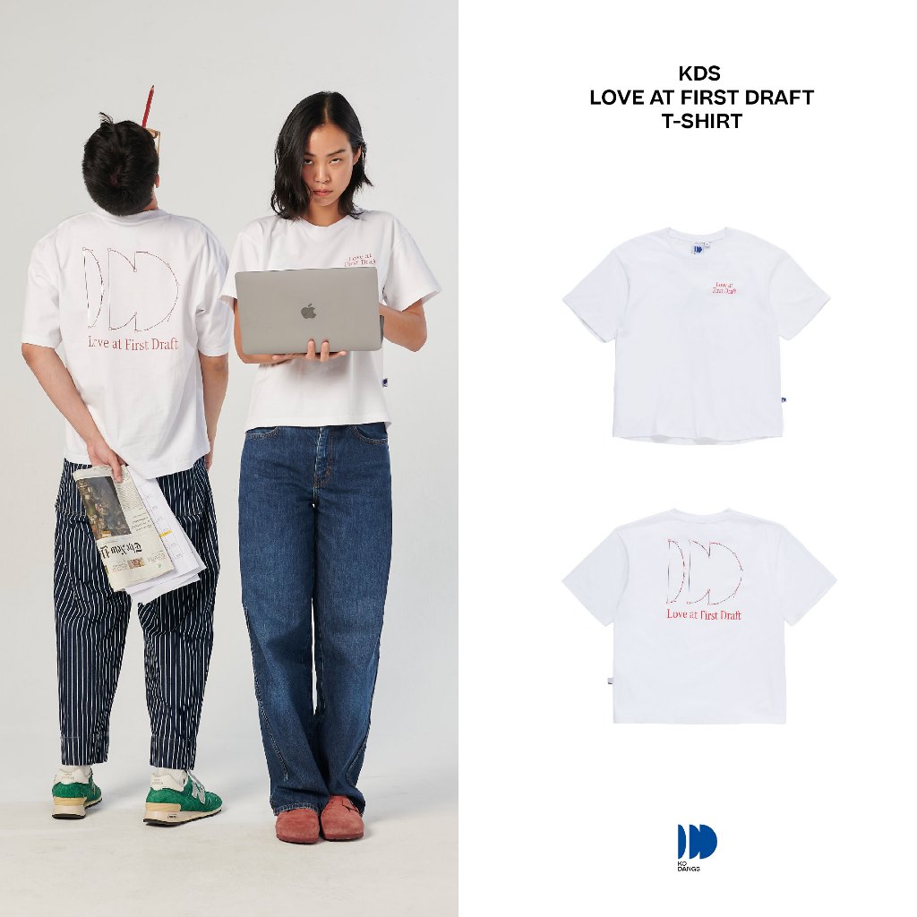 Kodangs TEE LOVE AT FIRST DRAFT Oversize เสื้อยืดสีขาว เสื้อยืดผู้หญิงและผู้ชายไซส์ใหญ่ (S-4XL)  ผ้าหนา ลายพิมพ์