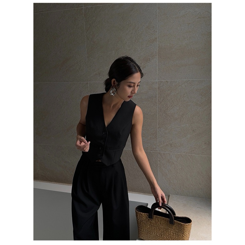 CIRA STUDIO - Vest (pre-order)
