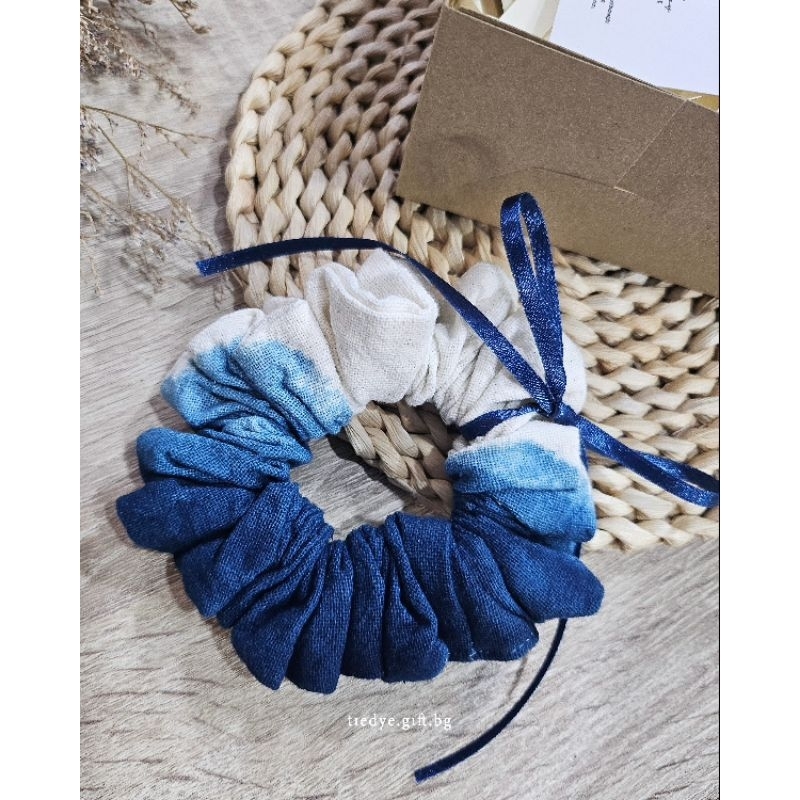 ของขวัญ ยางมัดผม ผ้าฝ้ายย้อมคราม | ของขวัญเพื่อนเจ้าสาว | พร้อมแพคเกจมินิมอล