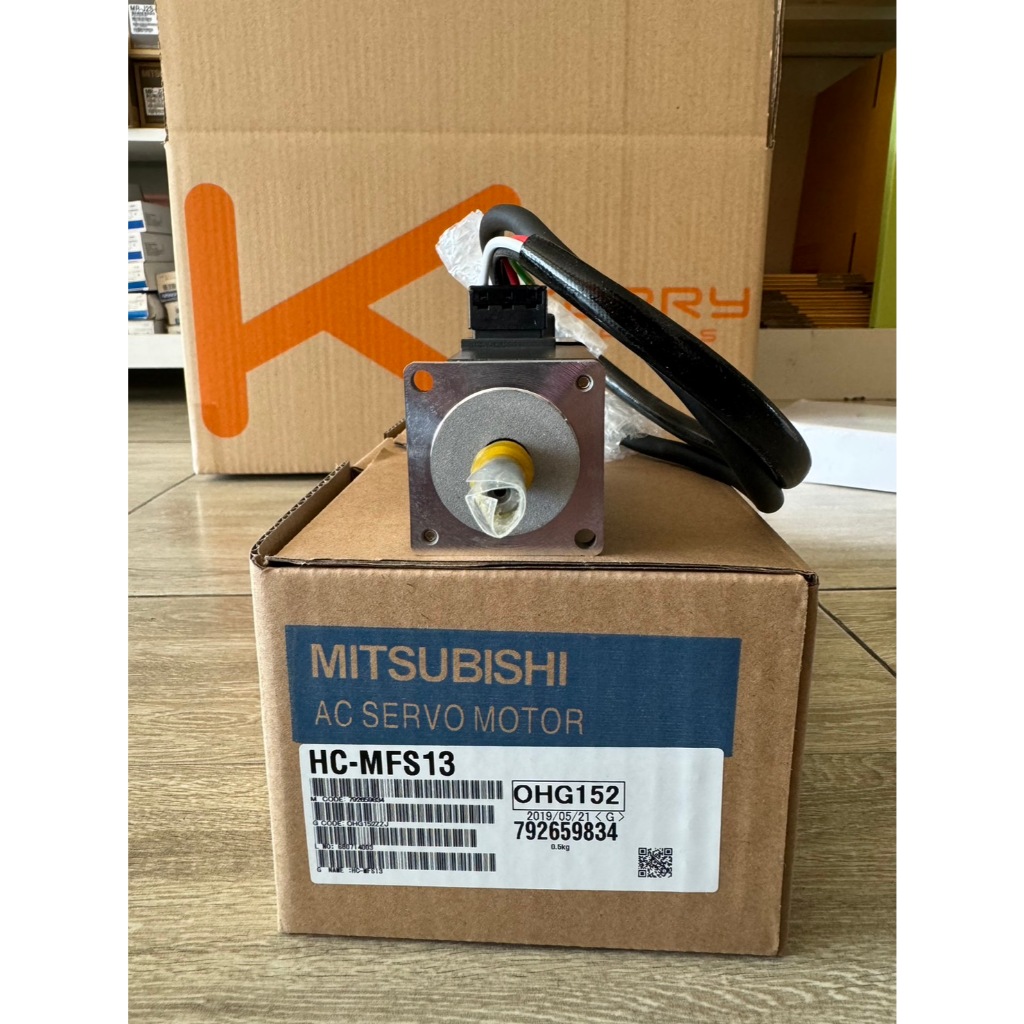 AC SERVO MOTOR MITSUBISHI : HC-MFS13  ราคารวมVatมีสต๊อกในไทย