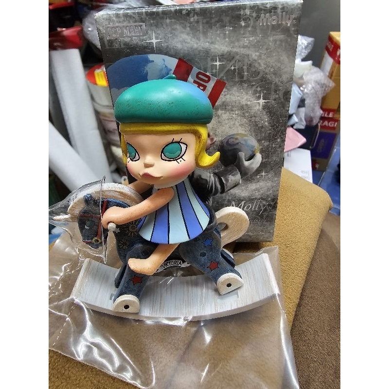 Molly Anniversary Classic Retro Series 1