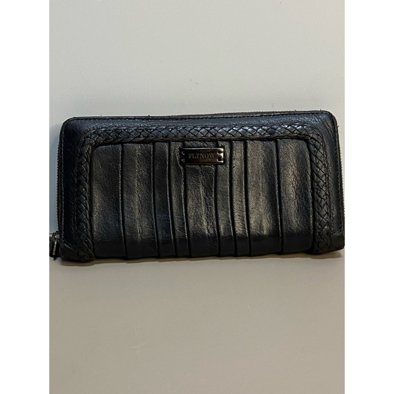 กระเป๋าสตางค์ Flynow มือสอง