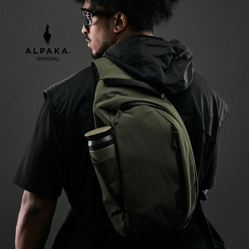 กระเป๋า Alpaka - Metro Crossbody Left / Right Shoulder Axoflux