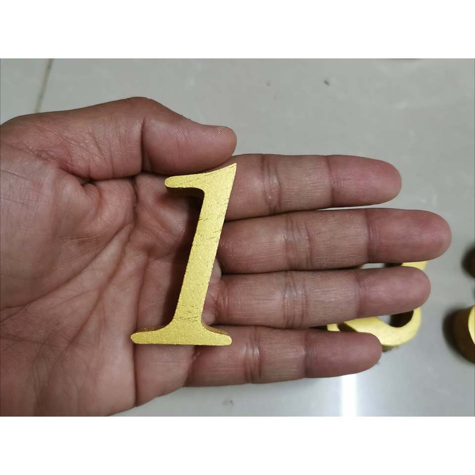 ตัวอักษรไม้สัก สีทอง ขนาด 2 นิ้ว ตัวอักษรไทย อังกฤษ พยัญชนะ สระวรรณยุกต์ เลขไทย อารบิก ราคาต่อ 1 ตัว - รูปที่ 4