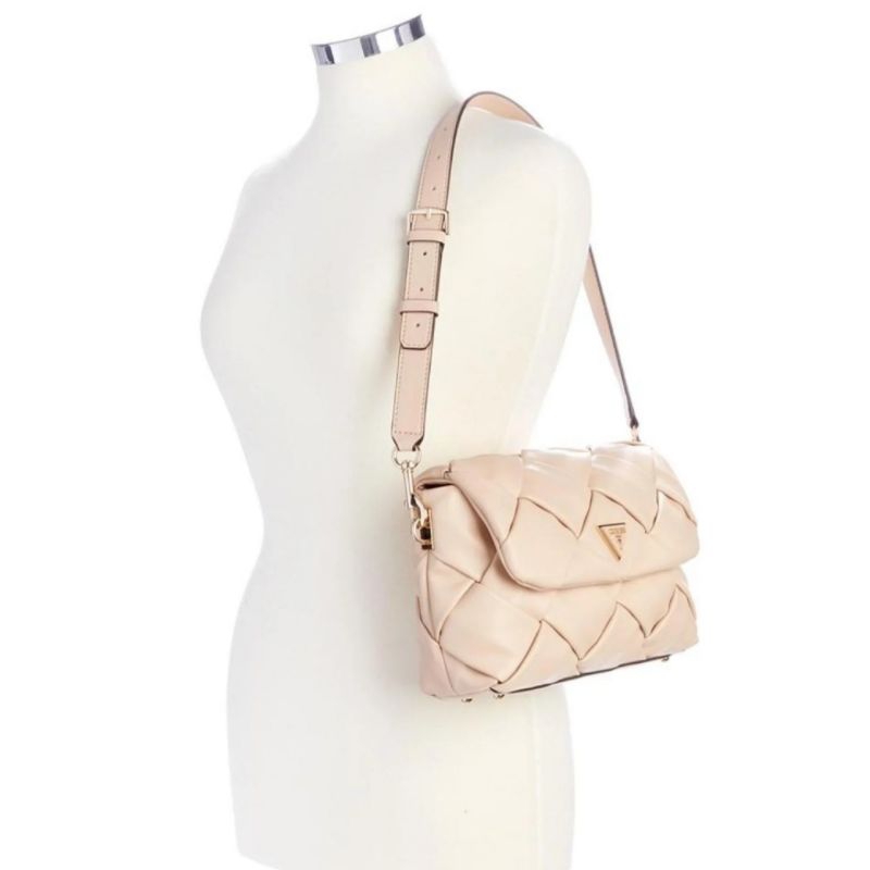 GUESS shoulder bag - practical and stylish