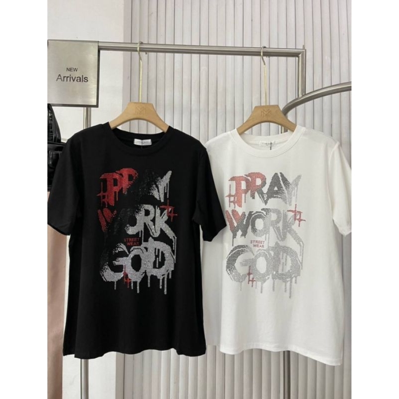 เสื้อยืดรีดเพชร pray 🙏 ป้าย it's me basic