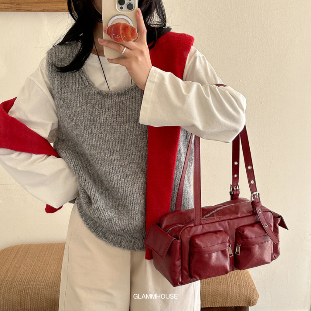 Glammhouse - Jennifer bag กระเป๋าสะพายหนังทรง cargo สายปรับเหลายระดับ กระเป๋าจุได้เยอะ ใบนี้น่ารัก Everydaylook แบบสุดๆ