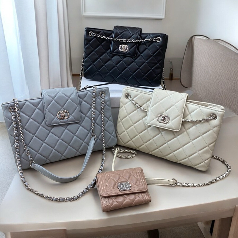 Seal 27cm กระเป๋าหนังแกะ แบรนด์Lovera
