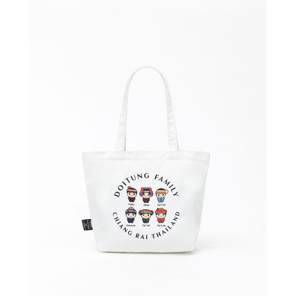 DoiTung กระเป๋าผ้า Doitung Family White L