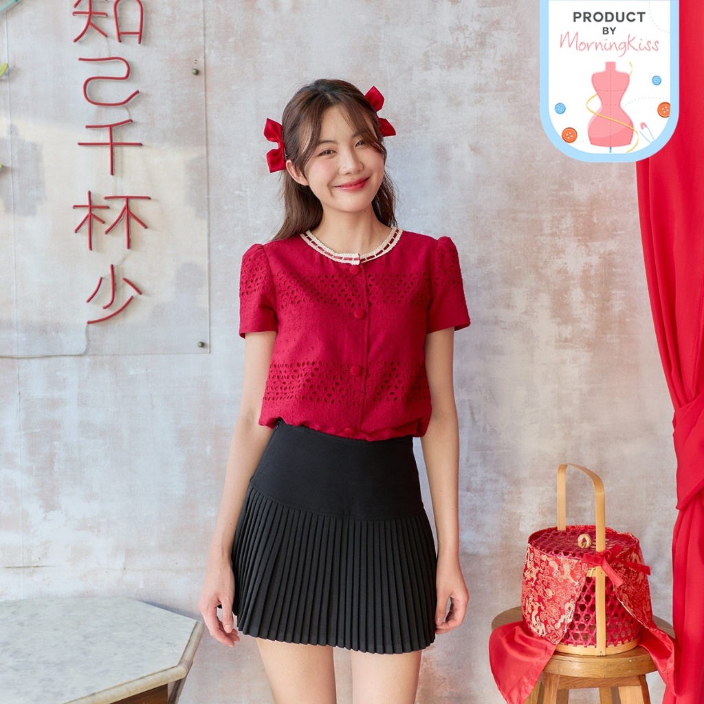 17-337 เสื้อสีแดงผ้าฉลุลาย Aster Lace Blouse - 7 ไซส์