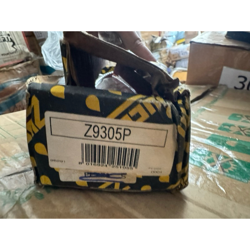 Z9305P ฝักบัวอาบน้ำ ฝักบัวสายอ่อน ฝักบัว สีแดง <หายาก> น้ำนุ่มสวย คุณภาพผลิตที่อิตาลี - Zuchetti - รูปที่ 2