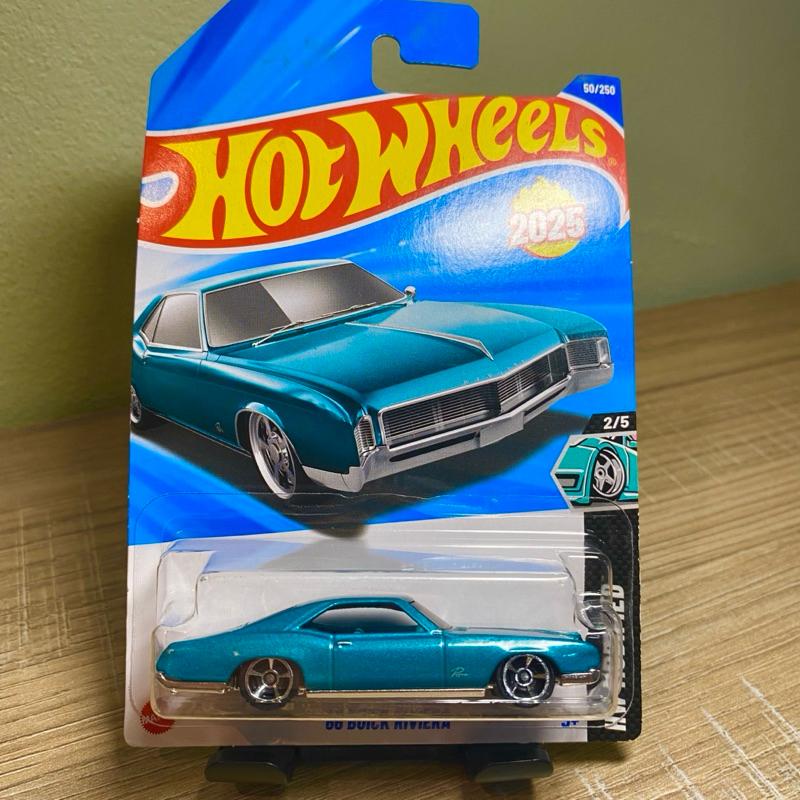 Hot wheels ‘68 Buick Riviera